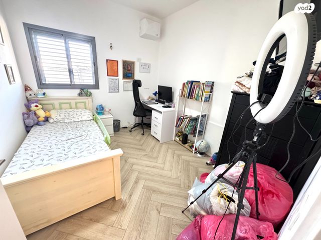 דירה, רבי יהודה הנשיא, עליות, רמת גן