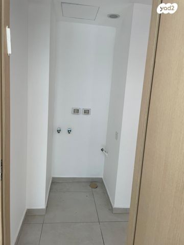 דירה, גני שרונה, קרית הממשלה, תל אביב יפו