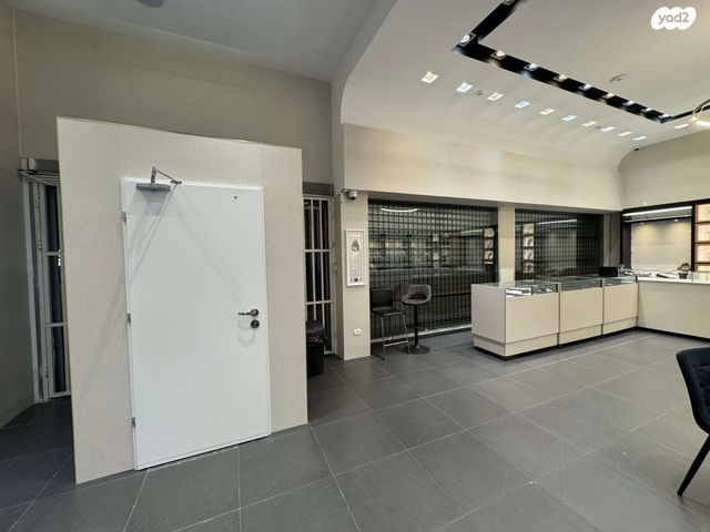 משרדים, הרקון 8, בורסה, רמת גן