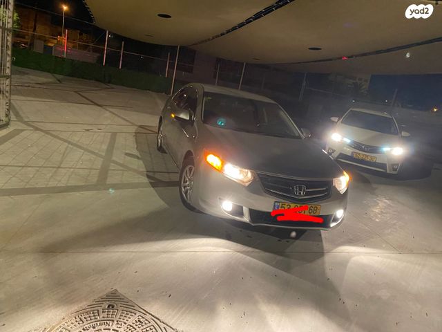 מודעת רכב הונדה אקורד