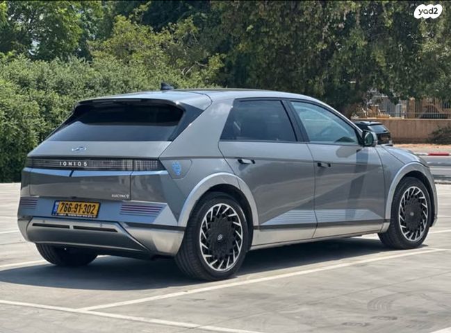 יונדאי איוניק 5