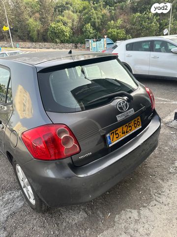 טויוטה אוריס