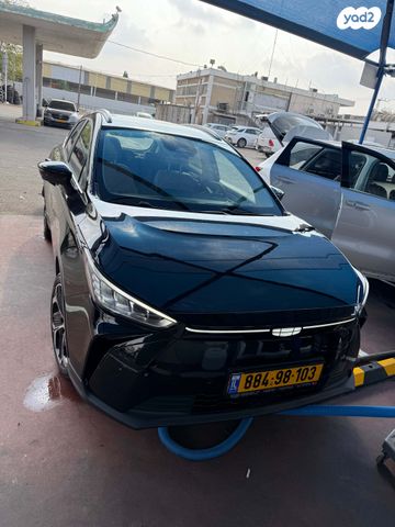 מודעת רכב ג׳ילי Geometry C