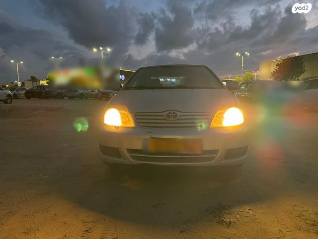 מודעת רכב טויוטה קורולה