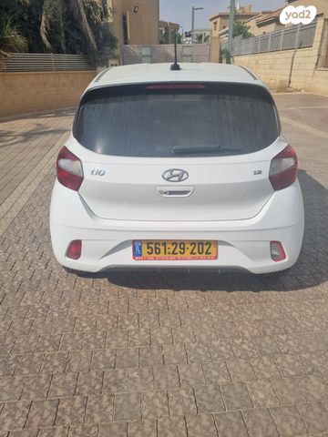 יונדאי i10