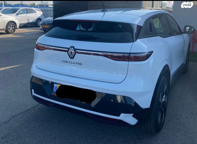 מודעת רכב רנו מגאן E-Tech