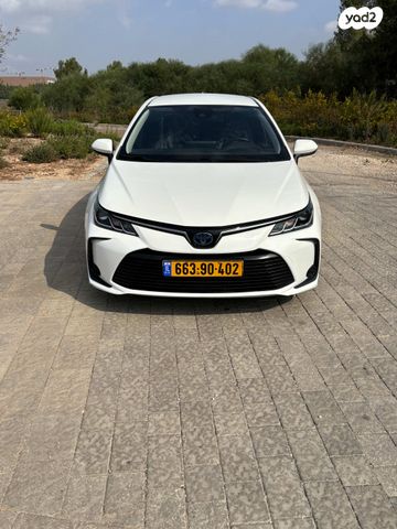 טויוטה קורולה