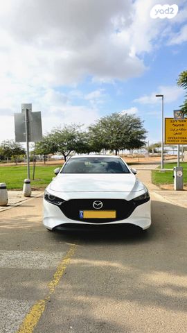 מודעת רכב מאזדה 3