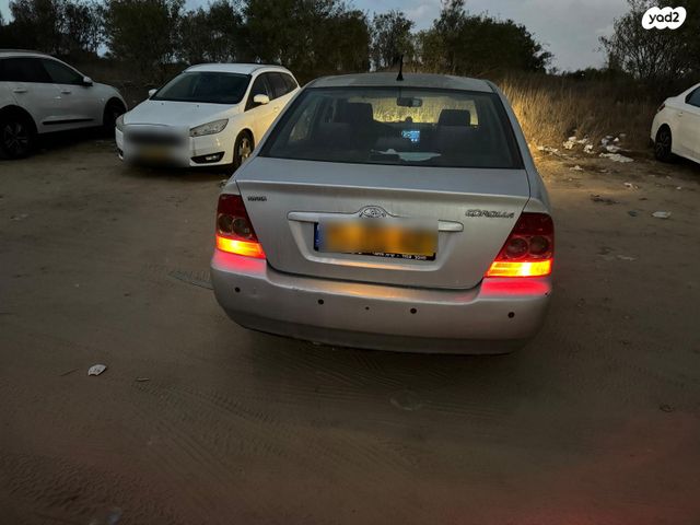 טויוטה קורולה