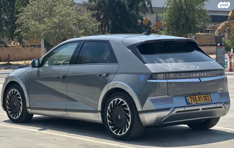 יונדאי איוניק 5