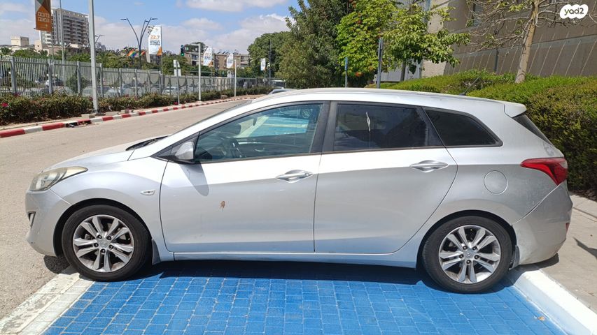 מודעת רכב יונדאי i30