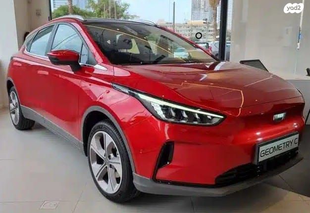 מודעת רכב ג׳ילי Geometry C