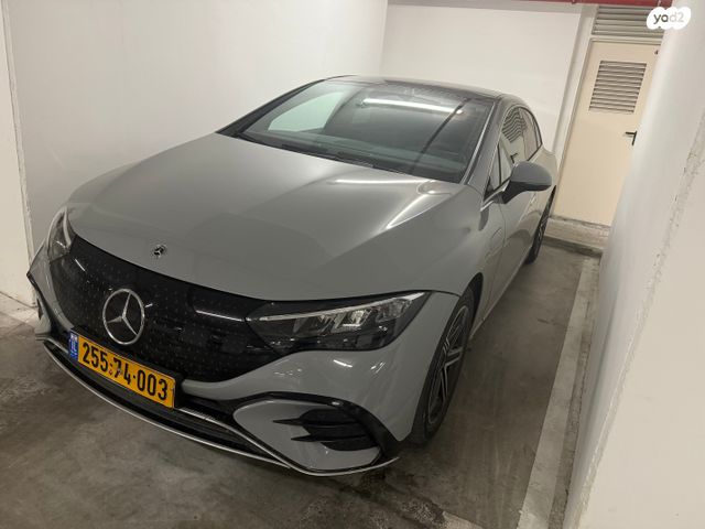 מודעת רכב מרצדס-בנץ EQE