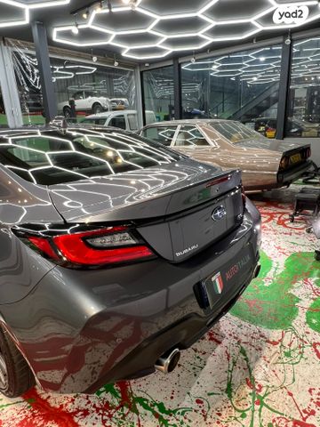 סובארו BRZ