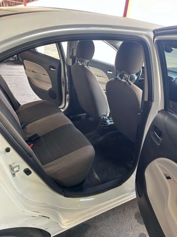 מיצובישי אטראז'