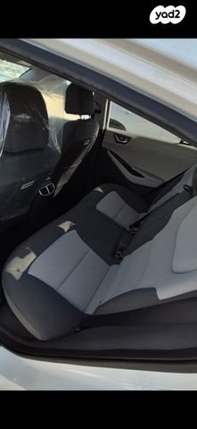 יונדאי איוניק