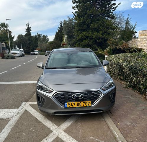 מודעת רכב יונדאי איוניק