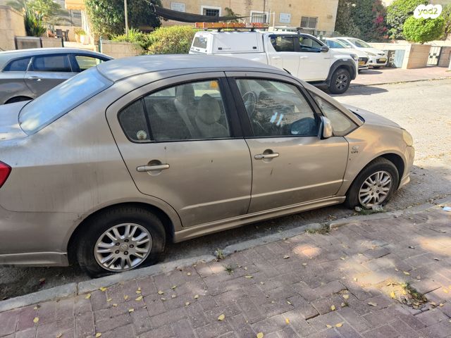 סוזוקי SX4