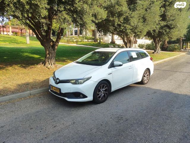 מודעת רכב טויוטה אוריס