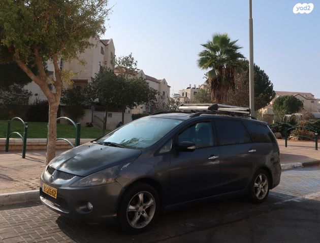 מודעת רכב מיצובישי גרנדיס