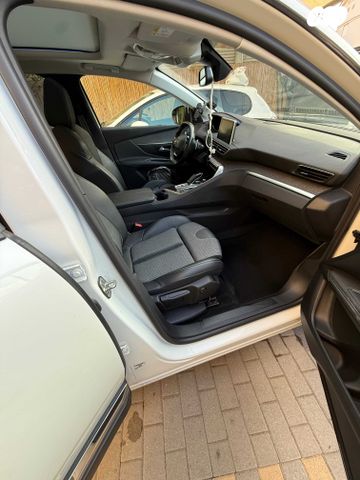 מודעת רכב פיג'ו 3008