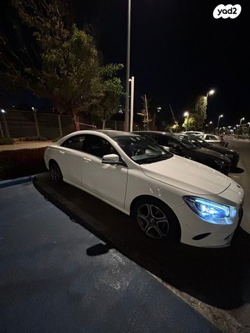 מודעת רכב מרצדס-בנץ CLA