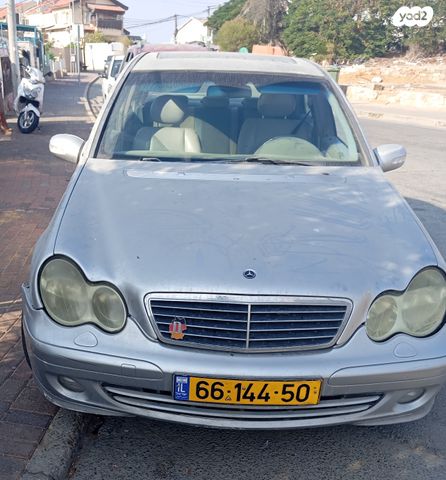 C-class Classic C 200 אוט׳ 2.0 (163 כ״ס)