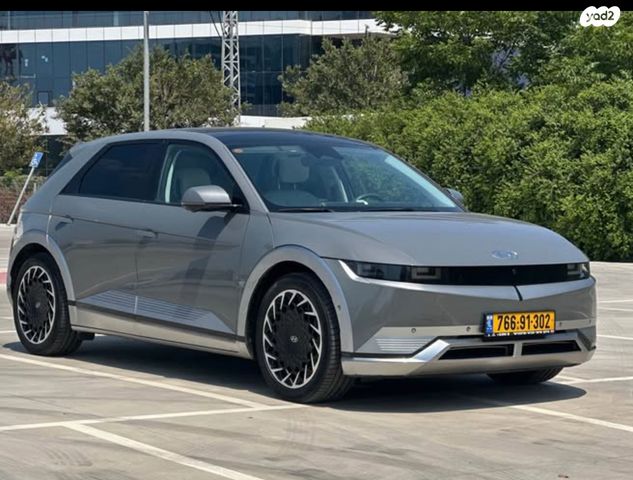 יונדאי איוניק 5