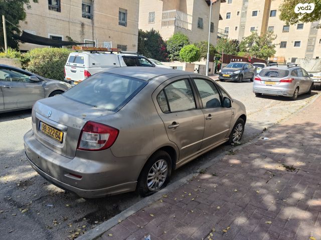 סוזוקי SX4