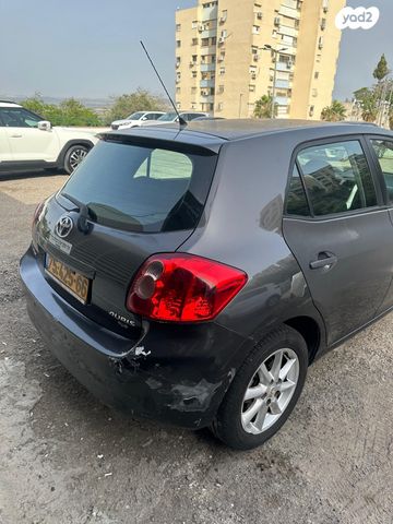 טויוטה אוריס