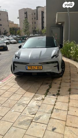 מודעת רכב זיקר X