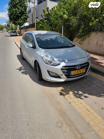 יונדאי i30