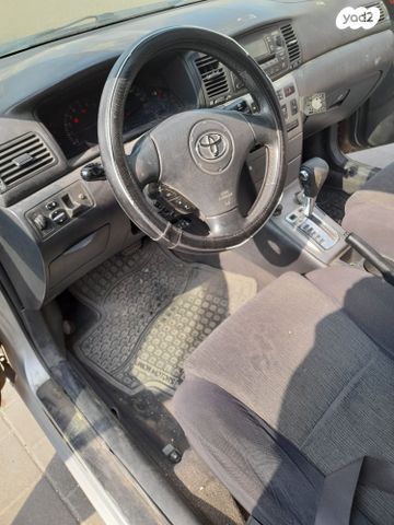 מודעת רכב טויוטה קורולה