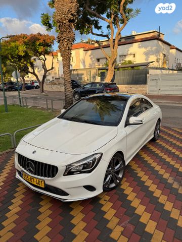 מודעת רכב מרצדס-בנץ CLA