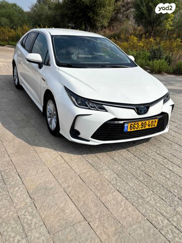 טויוטה קורולה