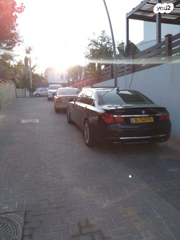 מודעת רכב ב מ וו סדרה 7