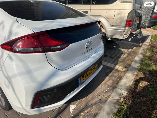 יונדאי איוניק