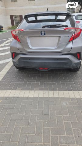 טויוטה C-HR