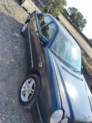 מרצדס-בנץ E-class