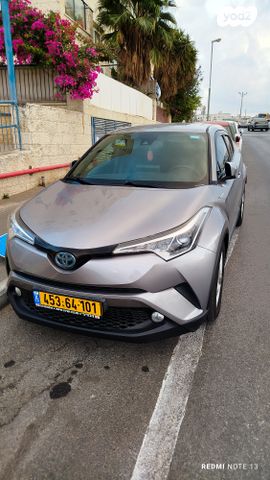 מודעת רכב טויוטה C-HR