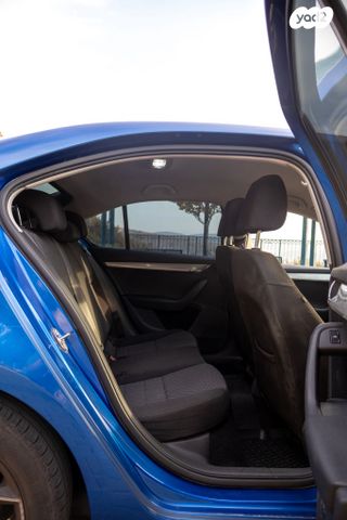 סקודה אוקטביה