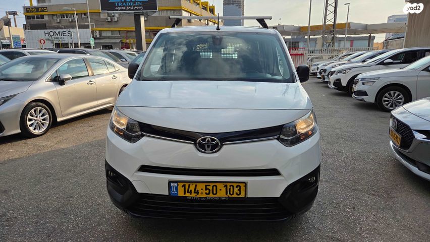 מודעת רכב טויוטה פרואייס סיטי
