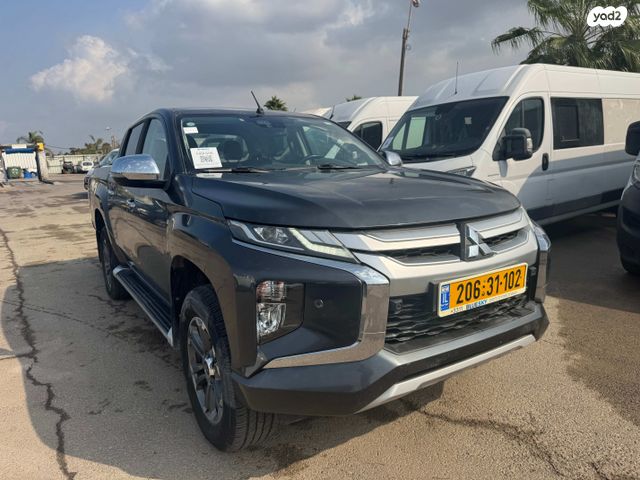 מיצובישי טרייטון / L200