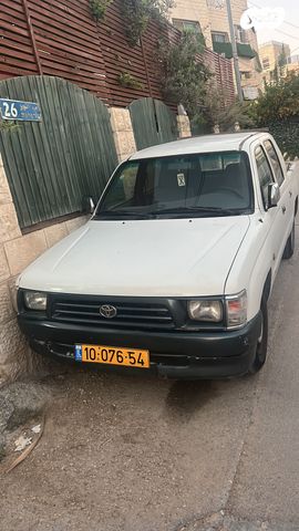 טויוטה היילקס