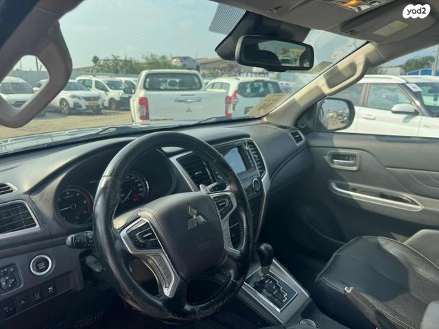 מיצובישי טרייטון / L200