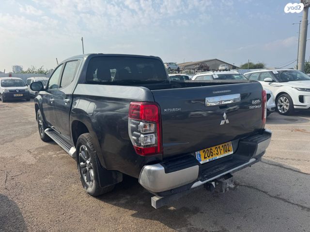 מודעת רכב מיצובישי טרייטון / L200 2