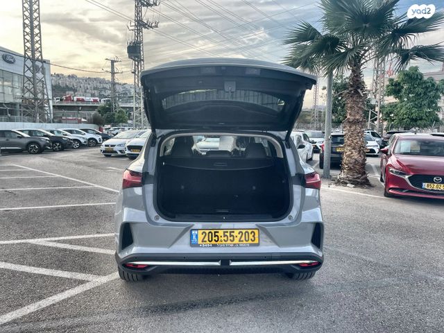 אם ג'י מארוול R