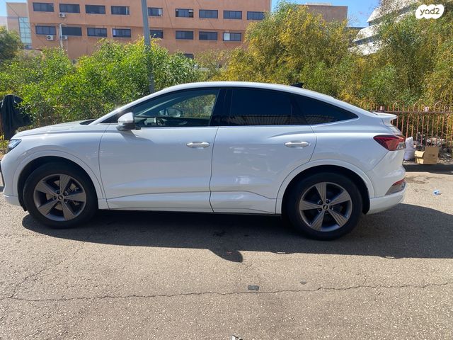 אאודי Q4 e-tron