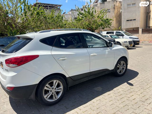 יונדאי ix35