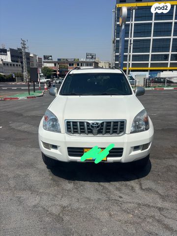 טויוטה לנד קרוזר